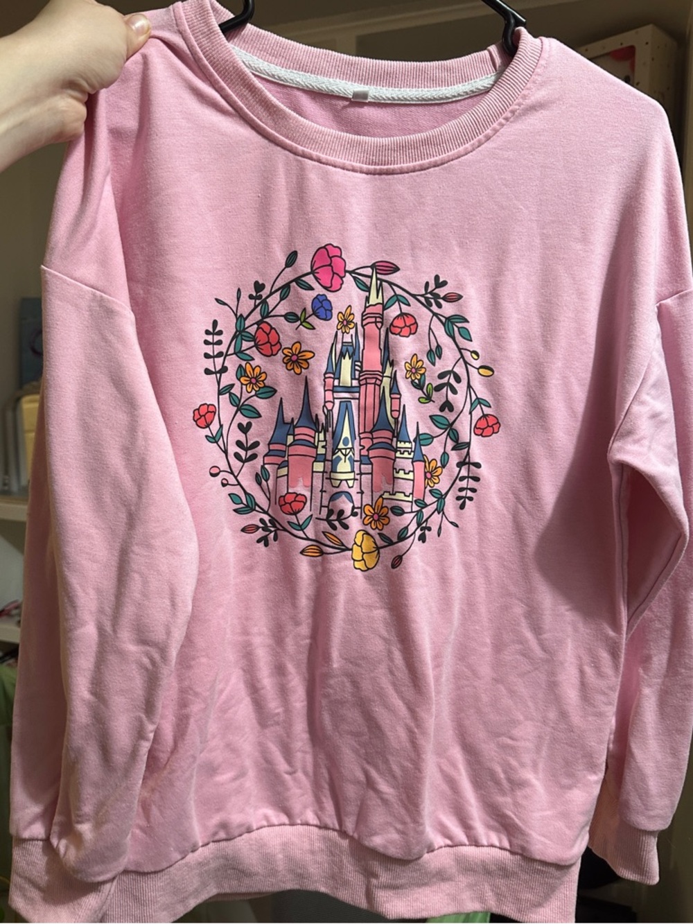 Fantasy / "Disneyland" castle sweatshirt